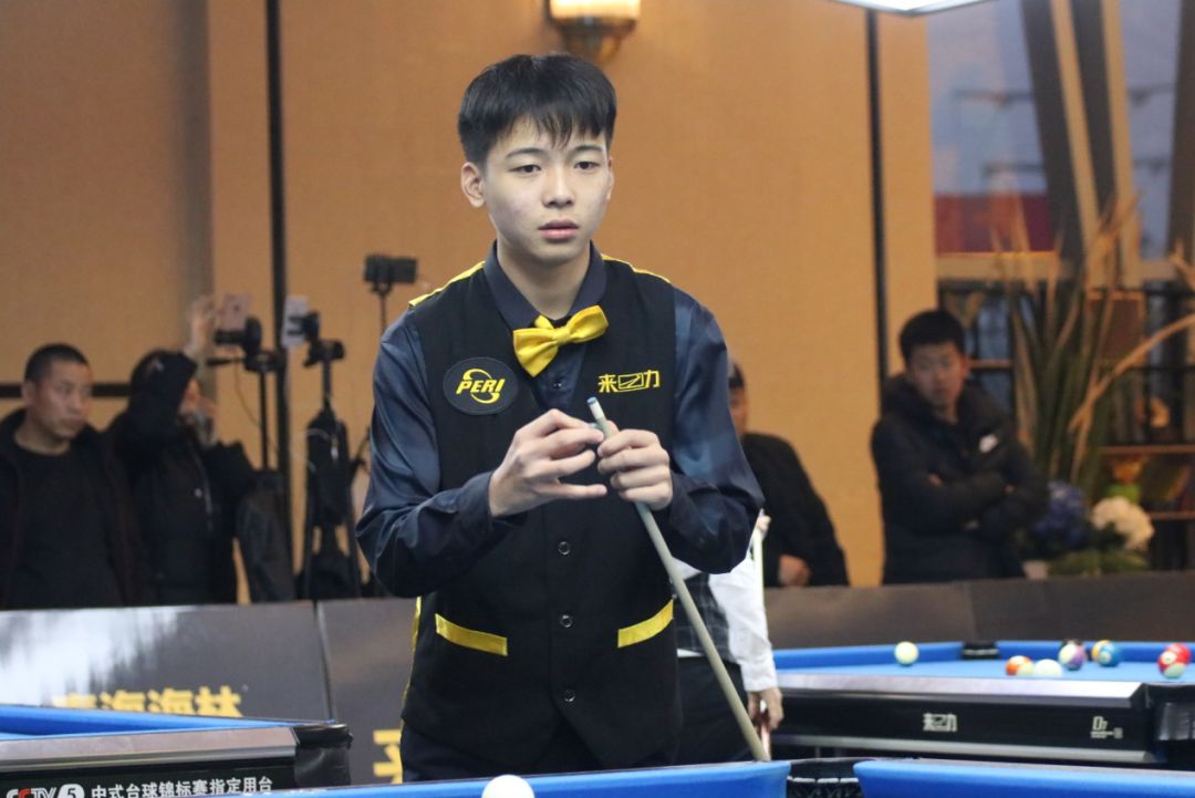 球瞩目的体 球瞩目的体