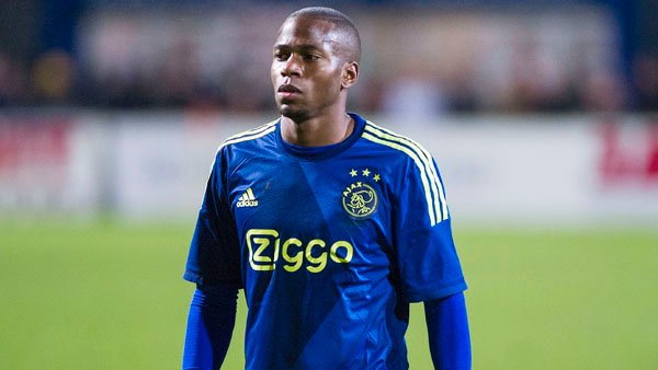 响他在场上 响他在场上