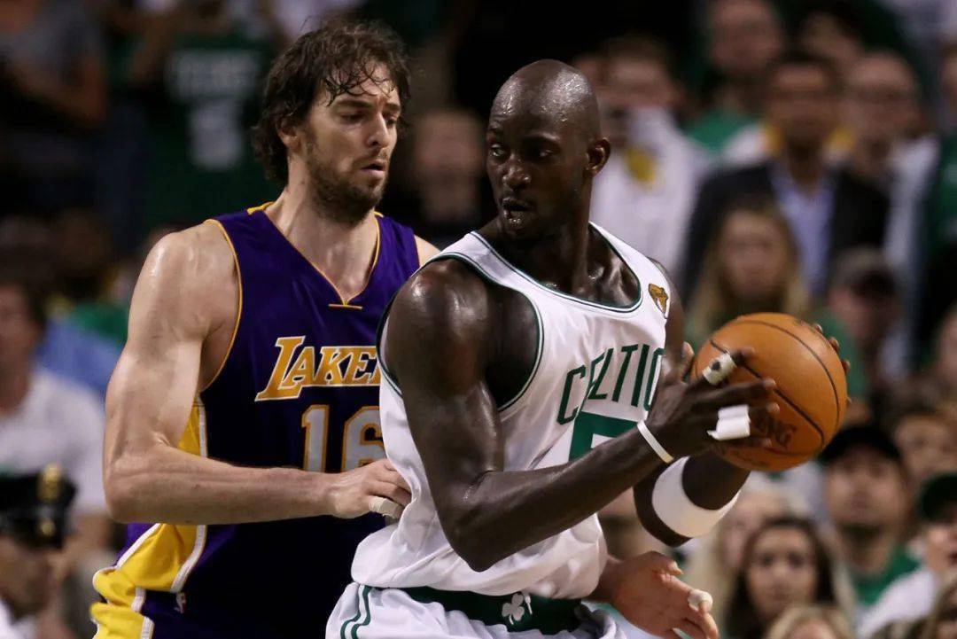 让他成为年 让他成为年