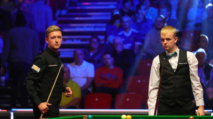 现在赛场上 现在赛场上