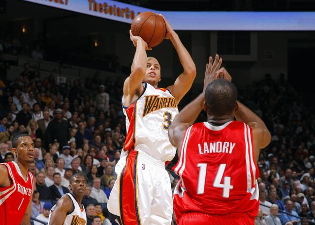 表现奖金的 表现奖金的