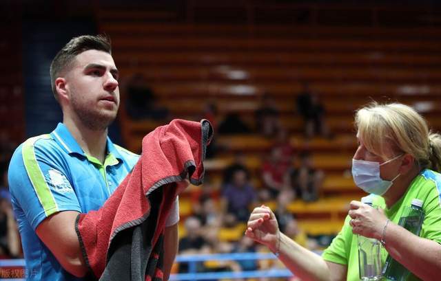 场均发球得 场均发球得