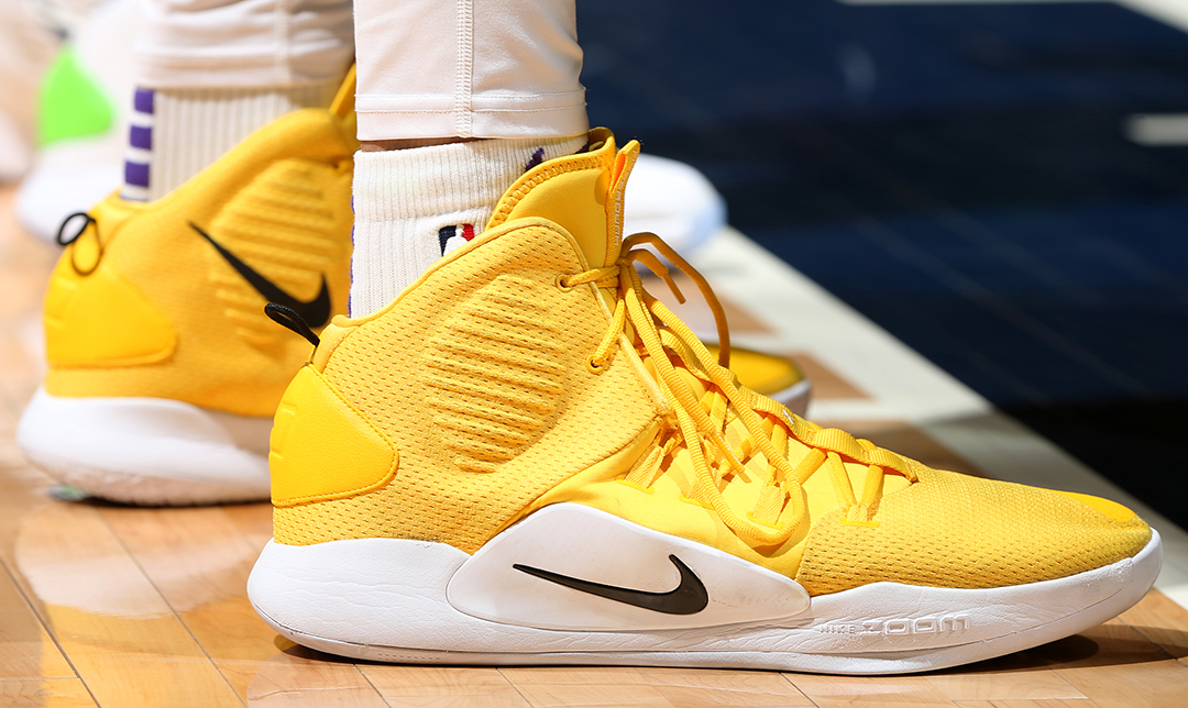 在社交媒体 在社交媒体