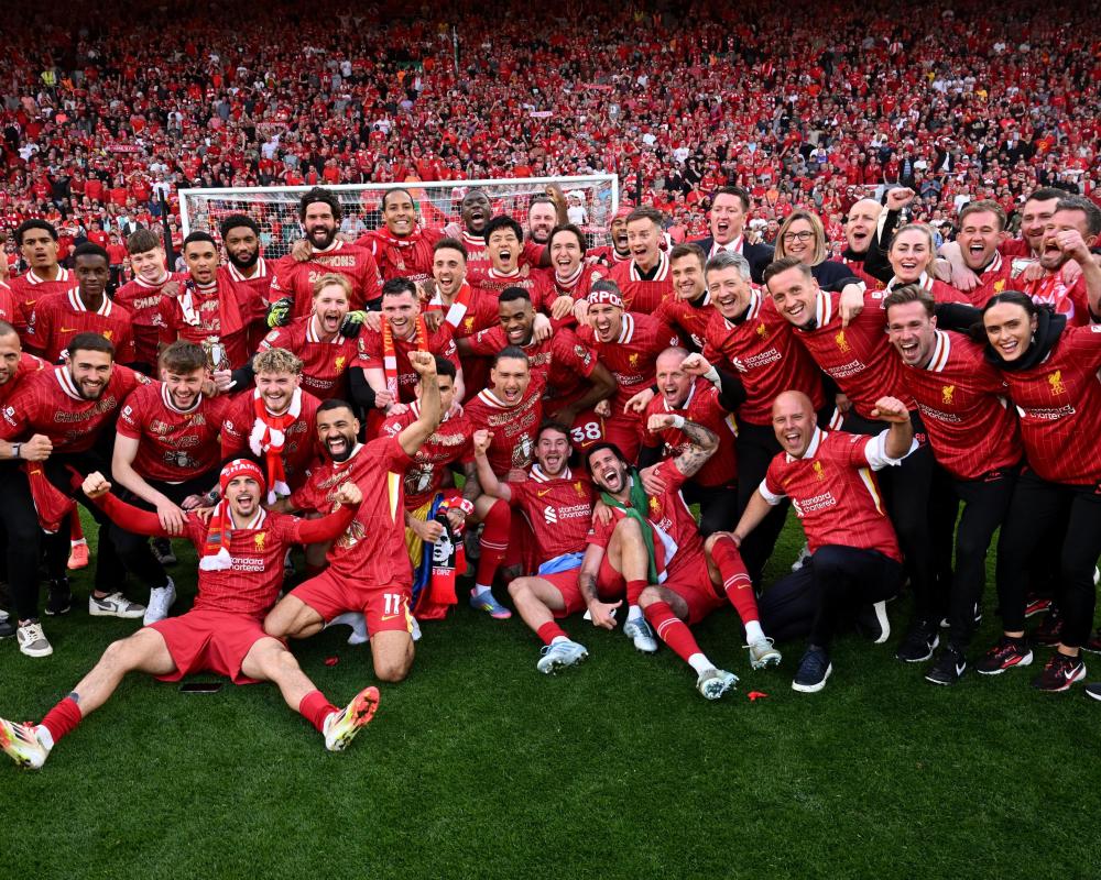 牢牢掌控在 牢牢掌控在